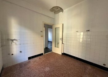 Four-room apartment Genova - photo 12