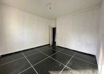 Four-room apartment Genova - photo 20