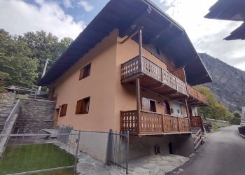 Casa indipendente Chez Collet, 5, Ollomont - foto 1