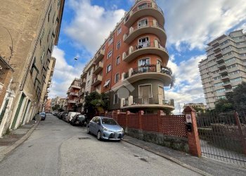 Appartamento Via Teodoro II di Monferrato, Genova (zona Pegli) - foto 1