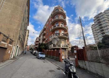 Appartamento Via Teodoro II di Monferrato, Genova (zona Pegli) - foto 3