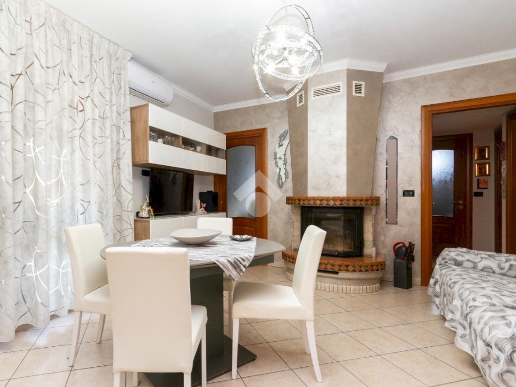 Appartamento Via Cristoforo Colombo, Caselle Torinese - foto 2