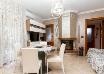 Appartamento Via Cristoforo Colombo, Caselle Torinese - foto 2