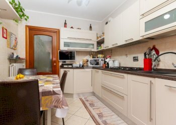 Appartamento Via Cristoforo Colombo, Caselle Torinese - foto 11