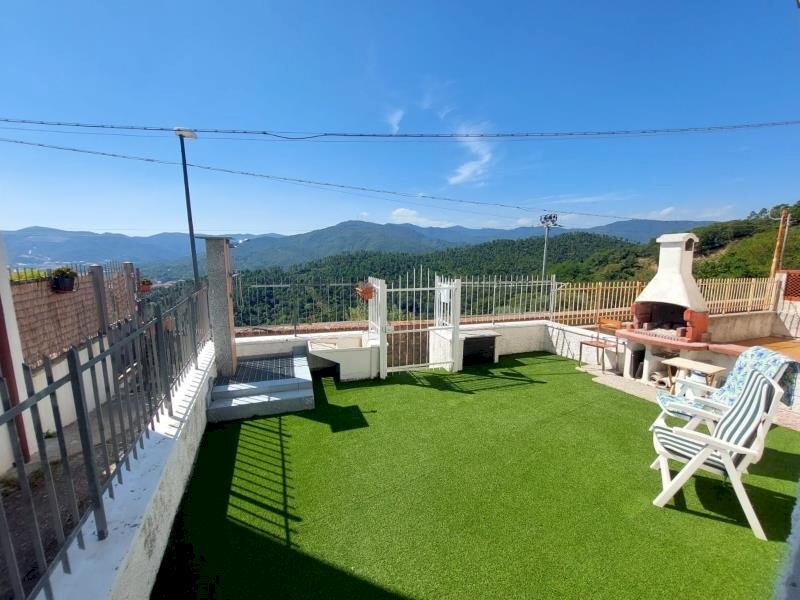 Villa a Schiera Savona (zona Legino) - foto 1