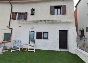 Villa a Schiera Savona (zona Legino) - foto 3