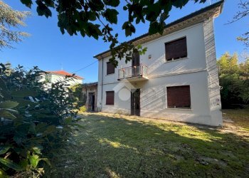 Casa indipendente Via G. Zignani, Ravenna (zona Castiglione di Ravenna) - foto 2