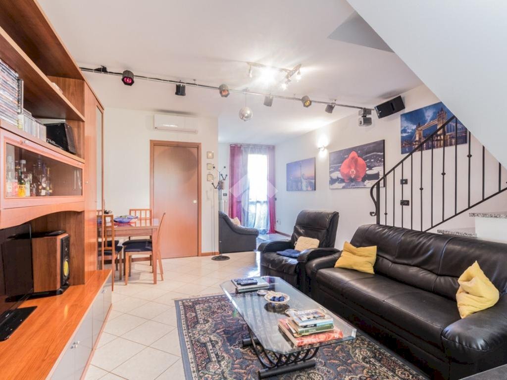 Villa a Schiera Via Fratelli Poli, Correggio - foto 3