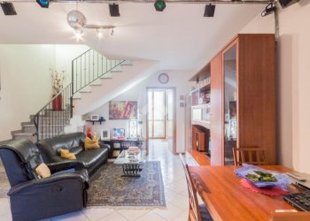 Villa a Schiera Via Fratelli Poli, Correggio - foto 4