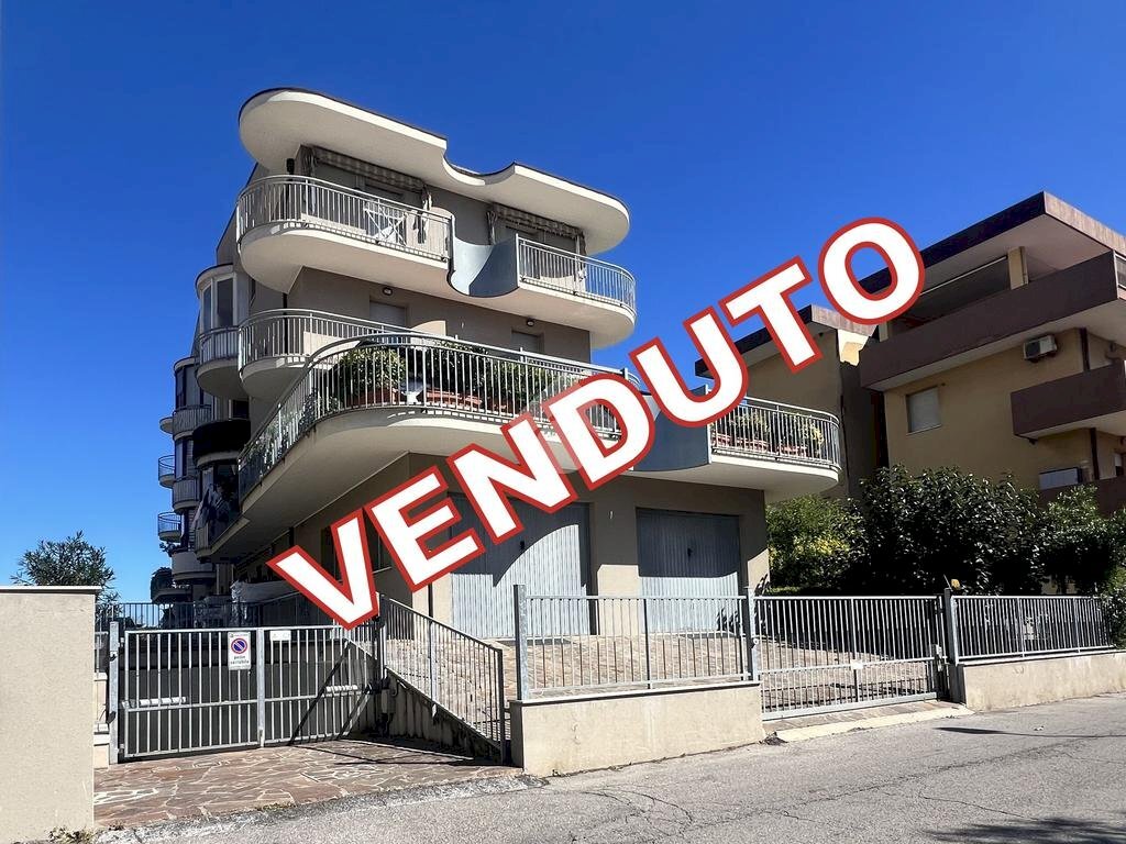 Four-room apartment Via Giovanni Romagnoli, Rimini - photo 1