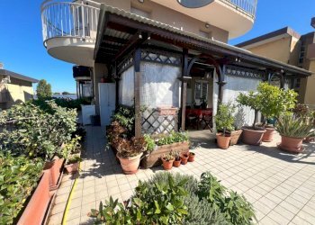 Quadrilocale Via Giovanni Romagnoli, Rimini - foto 32