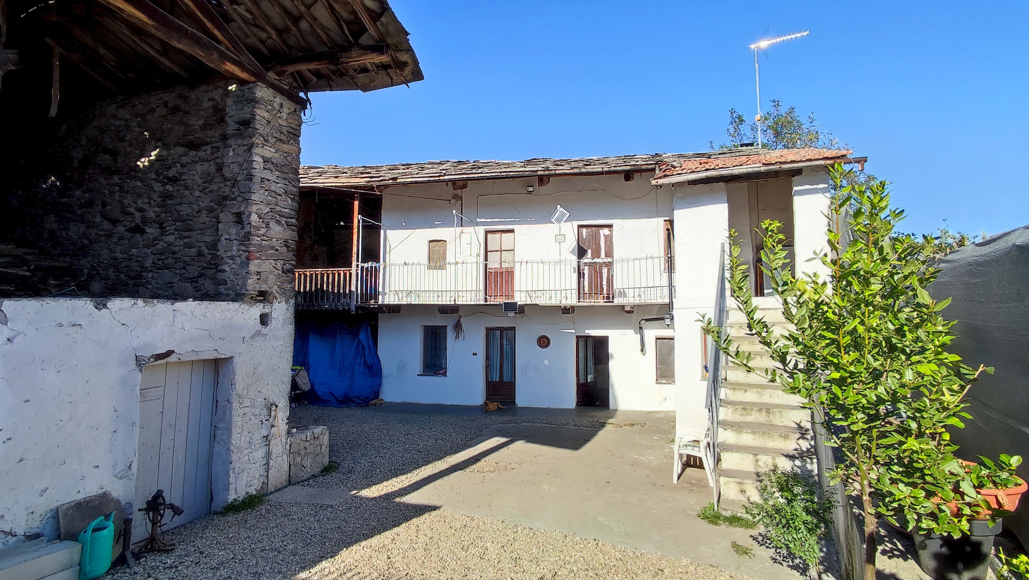 Casa indipendente Via Vecchia Saluzzo, 1, Sanfront - foto 1