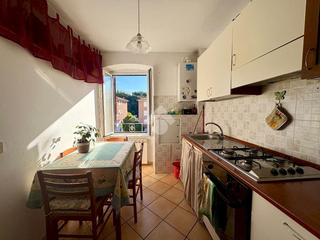 Bilocale Via Monfalcone, La Spezia (zona Rebocco) - foto 1