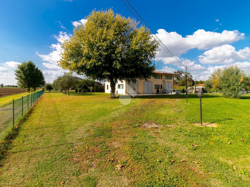 Deposito Via Mamini 3, Forlì - foto 3