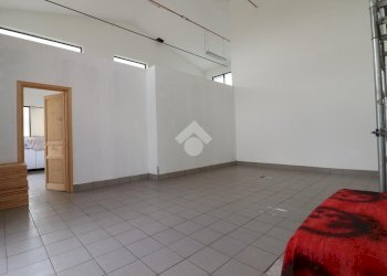 Deposito Via Mamini 3, Forlì - foto 17