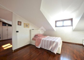 Portion of a house Via Enzo Biagi, Cambiago - photo 30