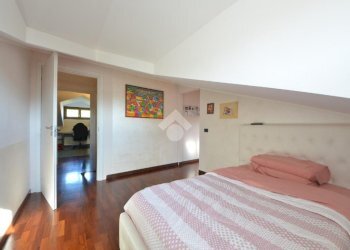 Portion of a house Via Enzo Biagi, Cambiago - photo 31