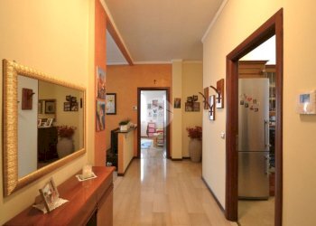 Four-room apartment Via Alessandro Manzoni, Sedriano - photo 6