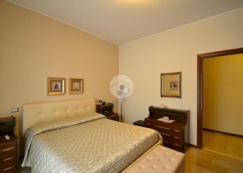 Four-room apartment Via Alessandro Manzoni, Sedriano - photo 16