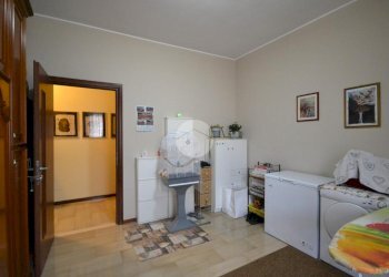 Four-room apartment Via Alessandro Manzoni, Sedriano - photo 22