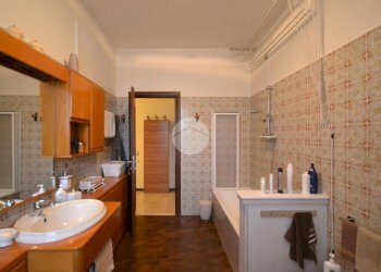 Four-room apartment Via Alessandro Manzoni, Sedriano - photo 26