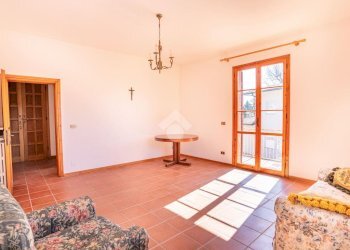 Independent house via raimondo franchetti, Viano - photo 9