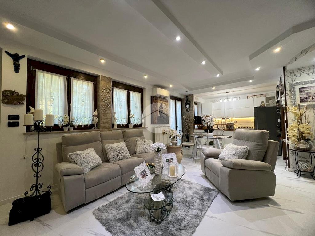 Casa semi indipendente Strada Comunale del Villaretto, Torino (zona Villaretto) - foto 3