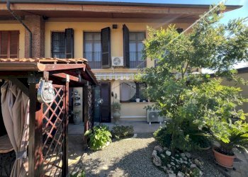 Casa semi indipendente Strada Comunale del Villaretto, Torino (zona Villaretto) - foto 2