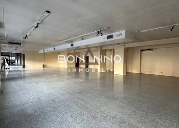 Foto 3 - Locale Commerciale VIA J. KENNEDY
 
28, Riese Pio X - foto 3