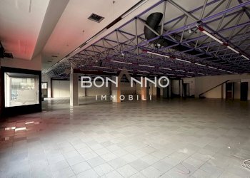 Foto 19 - Locale Commerciale VIA J. KENNEDY
 
28, Riese Pio X - foto 19