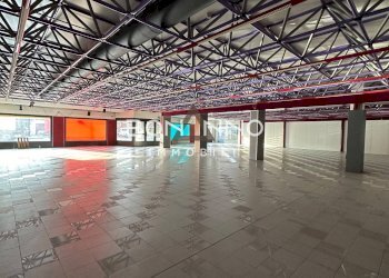 Foto 30 - Locale Commerciale VIA J. KENNEDY
 
28, Riese Pio X - foto 30