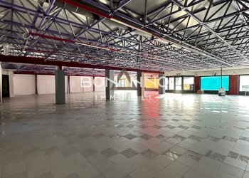 Foto 31 - Locale Commerciale VIA J. KENNEDY
 
28, Riese Pio X - foto 31