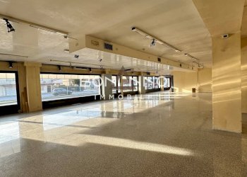 Foto 40 - Locale Commerciale VIA J. KENNEDY
 
28, Riese Pio X - foto 40