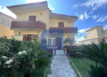 Foto 1 - Villa Via Staffetta, Giugliano in Campania - foto 1