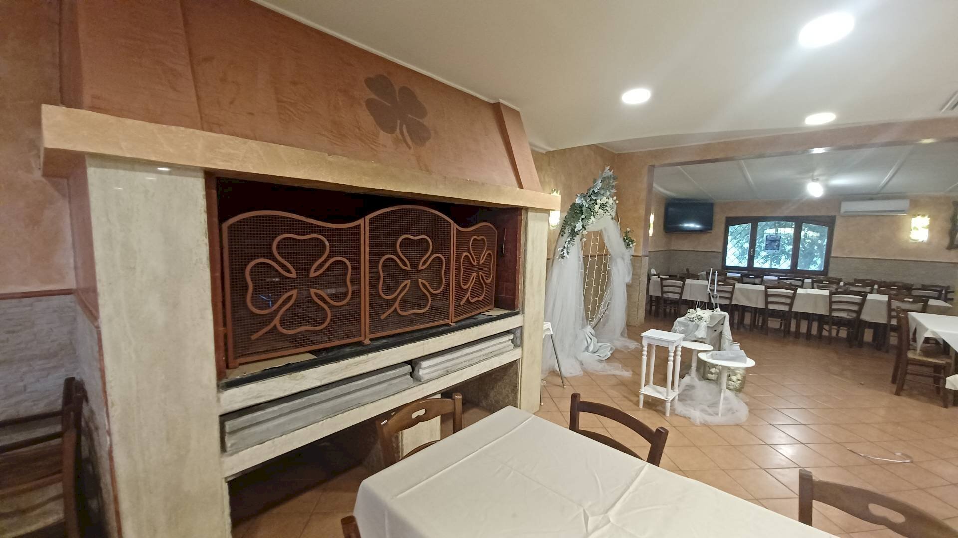 Foto 2 - Locale Commerciale Via Pontinia km 106500, Terracina - foto 2