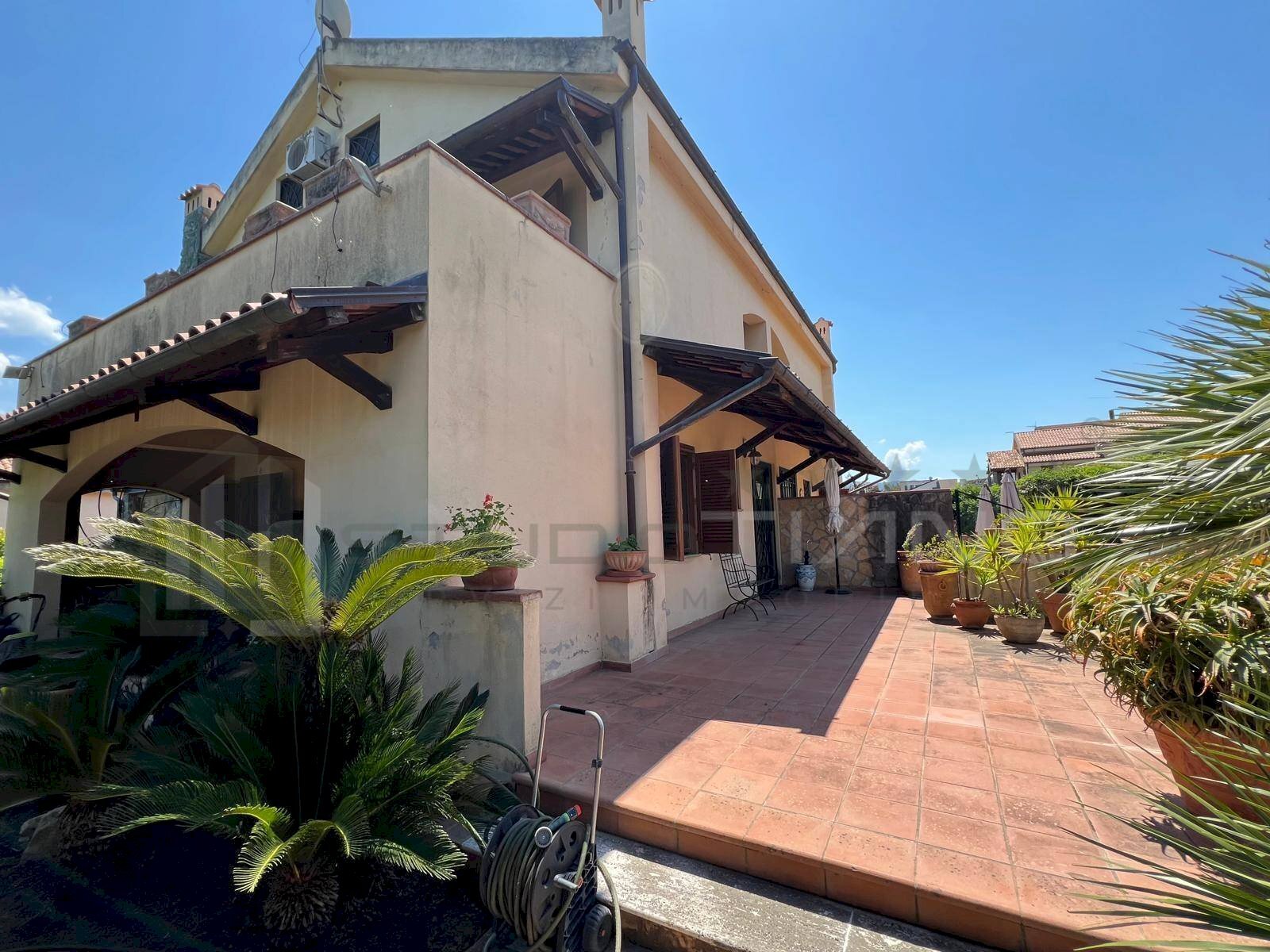 Foto 3 - Casa semi indipendente VIA  SANDRO BOTTICELLI LOC .TA' SANT'AGOSTINO
 
4, Rende - foto 3