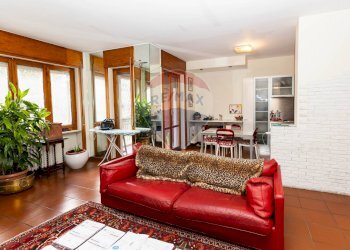 Soggiorno - Trilocale via I Maggio
 
39, Buccinasco - foto 6