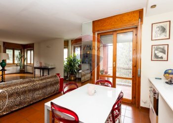 Cucina / Soggiorno - Trilocale via I Maggio
 
39, Buccinasco - foto 8