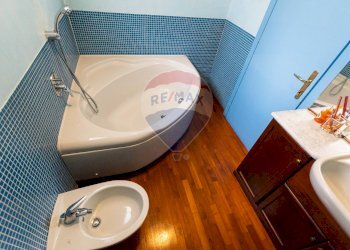 Bagno - Trilocale via I Maggio
 
39, Buccinasco - foto 27