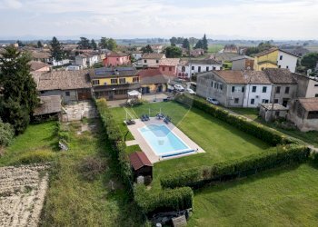 Piscina - Casa semi indipendente via Marconi
 
8/10, Pancarana - foto 59