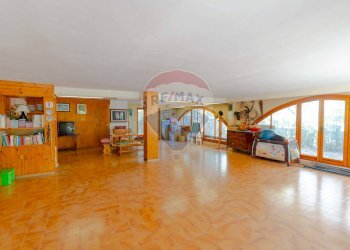 Stanza vuota - Villa Via Giovanni Boccaccio
 
10, Conversano - foto 8