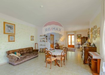 Sala da pranzo - Villa Via Giovanni Boccaccio
 
10, Conversano - foto 12