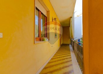 Hall / corridoio - Villa Via Giovanni Boccaccio
 
10, Conversano - foto 17