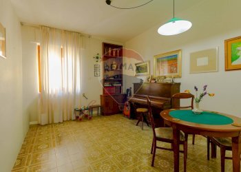 Sala da pranzo - Villa Via Giovanni Boccaccio
 
10, Conversano - foto 31