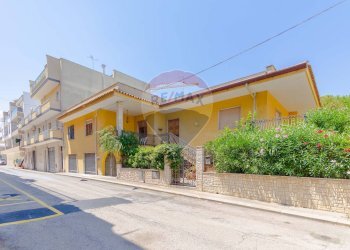 Casa all\'aperto - Villa Via Giovanni Boccaccio
 
10, Conversano - foto 1