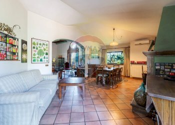 Sala da pranzo - Villa Strada Mola dei Monti, Campagnano di Roma - foto 7