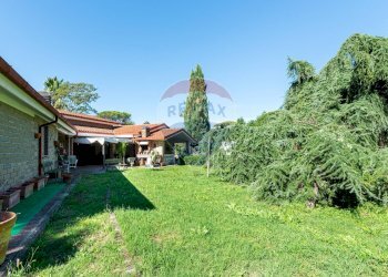 Giardino - Villa Strada Mola dei Monti, Campagnano di Roma - foto 32