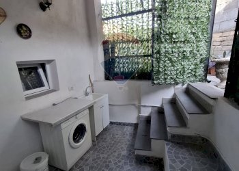 Lavanderia - Casa indipendente Via Pastrengo
 
11, Catania - foto 2