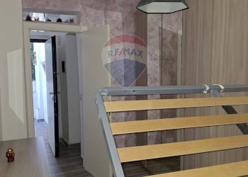 Camera / camera da letto - Casa indipendente Via Pastrengo
 
11, Catania - foto 11