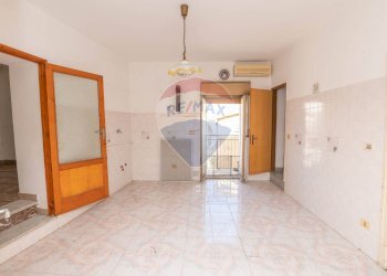 Stanza vuota - Casa indipendente Via Giuseppico
 
5, Caltagirone - foto 7